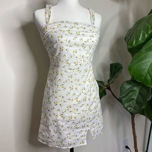 Abercrombie and Fitch Lemon Dress